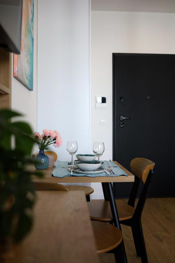 Huoneisto Glow Apartments, Stocznia Cesarska & Montownia *