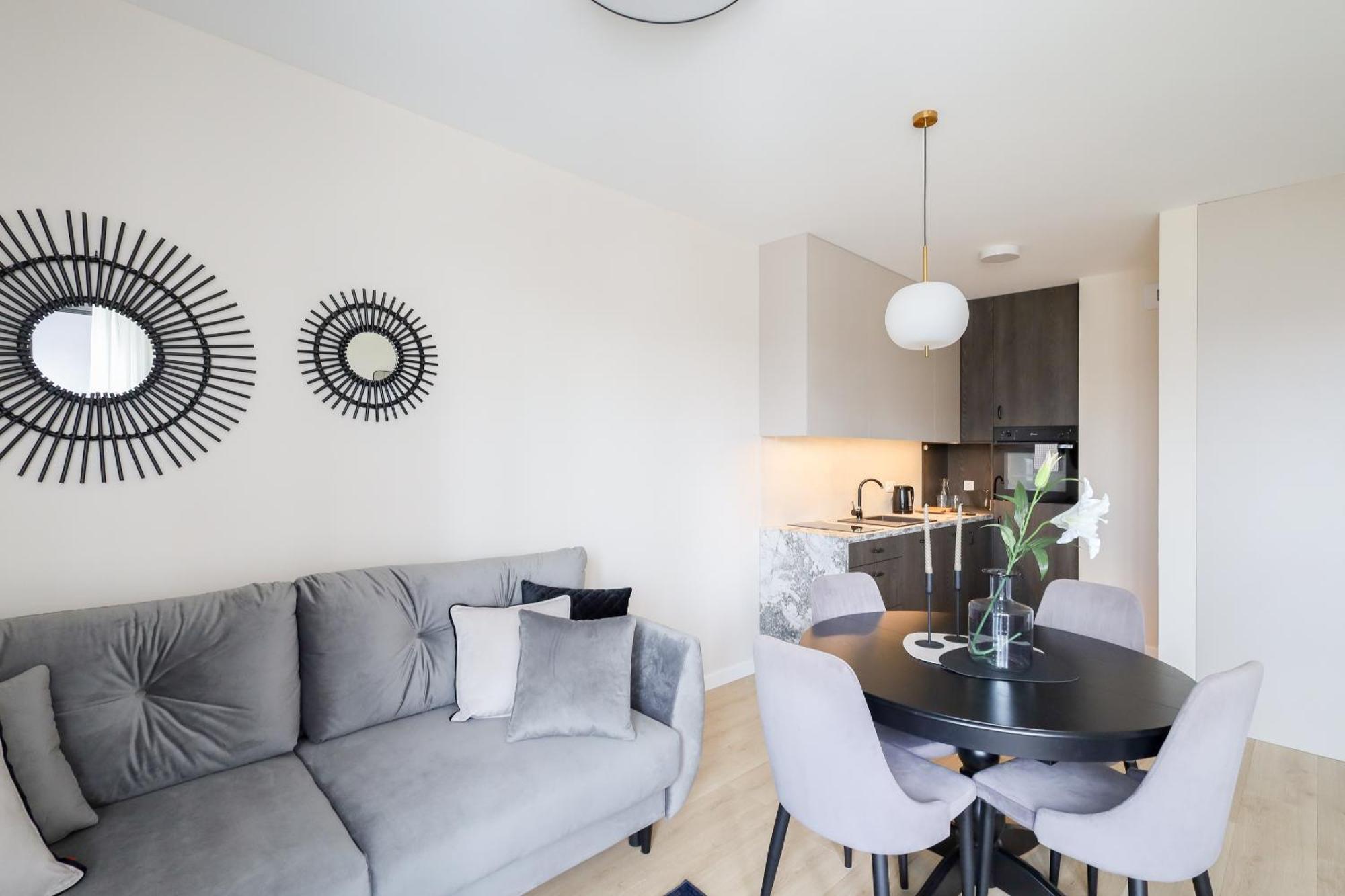 Glow Apartments, Stocznia Cesarska & Montownia Huoneisto