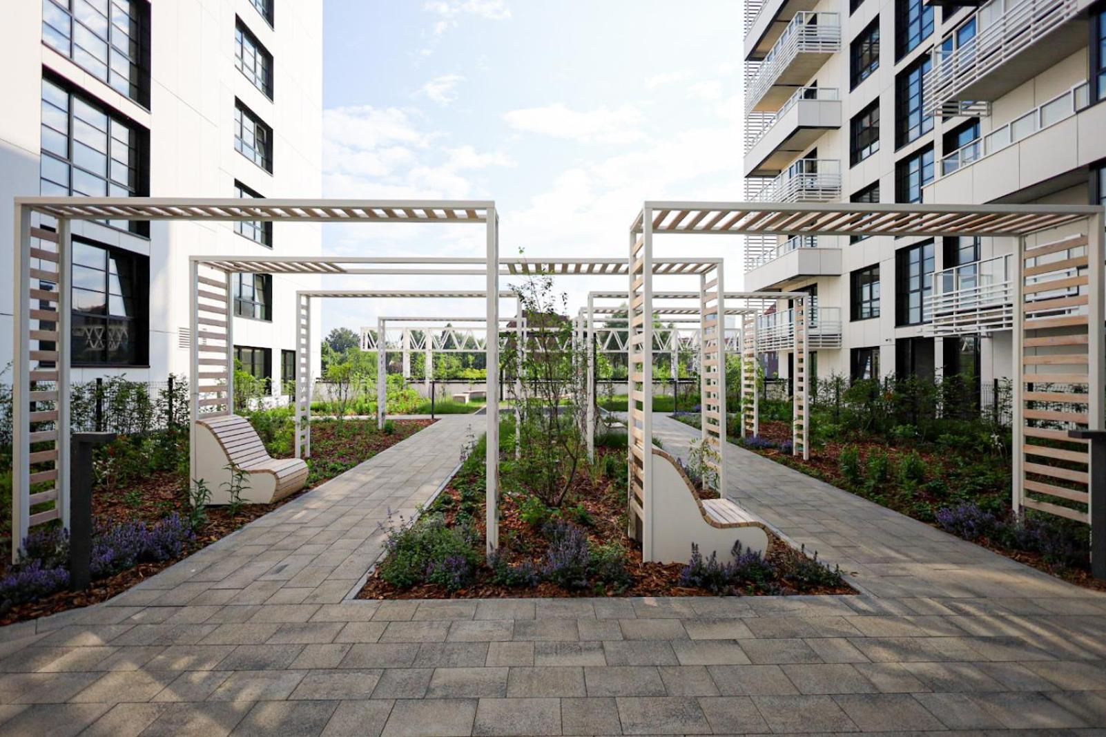 Glow Apartments, Stocznia Cesarska & Montownia Gdańsk