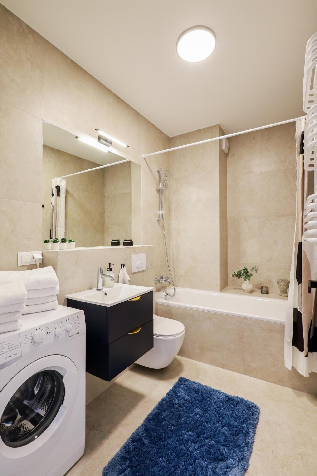 Glow Apartments, Stocznia Cesarska & Montownia Huoneisto